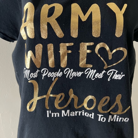 Gildan Army Wife Shirt - Picture 3 of 3